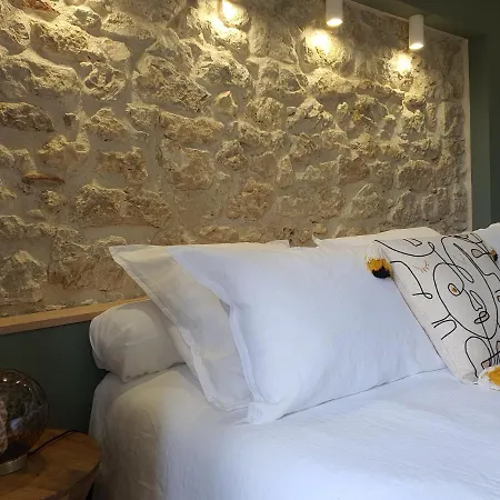 Πανσιόν Le Moulin De Salazar 3*