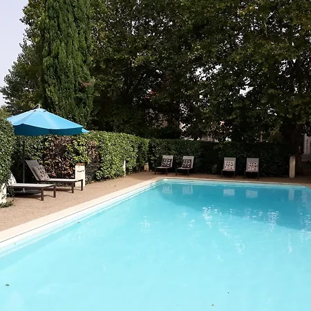 Πανσιόν Le Moulin De Salazar