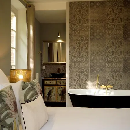 Le Moulin De Salazar Πανσιόν Montbarla