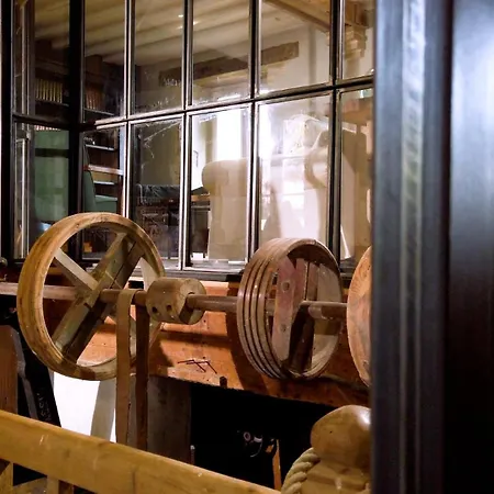 Πανσιόν Le Moulin De Salazar