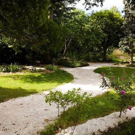 Le Moulin De Salazar Πανσιόν 3*