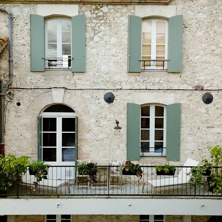 Le Moulin De Salazar Πανσιόν 3*